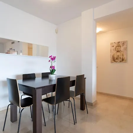 Aguamarina Gamonal - With Free Wifi בית נופש מארבלה